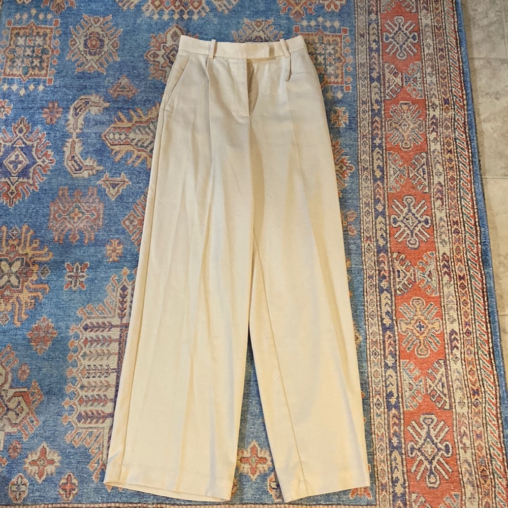 NWT ZARA WIDE LEG CREAM PANTS